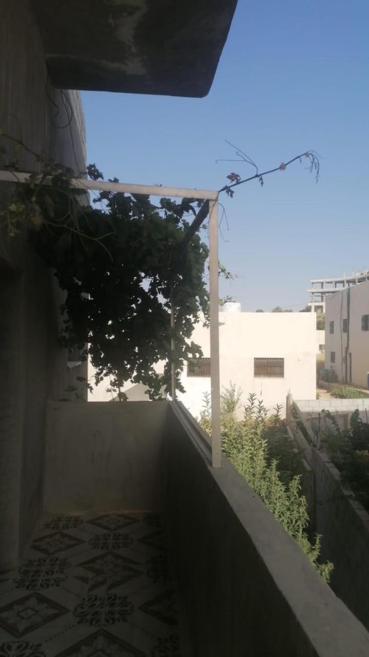 الاردن عجلون رأس منيف Apartment Ibbin Bagian luar foto